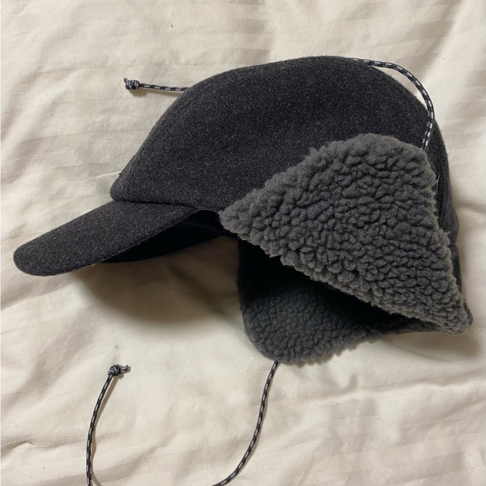 PATAGONIA Duckbill Winter Hat with ear flaps - Picture 6 of 7
